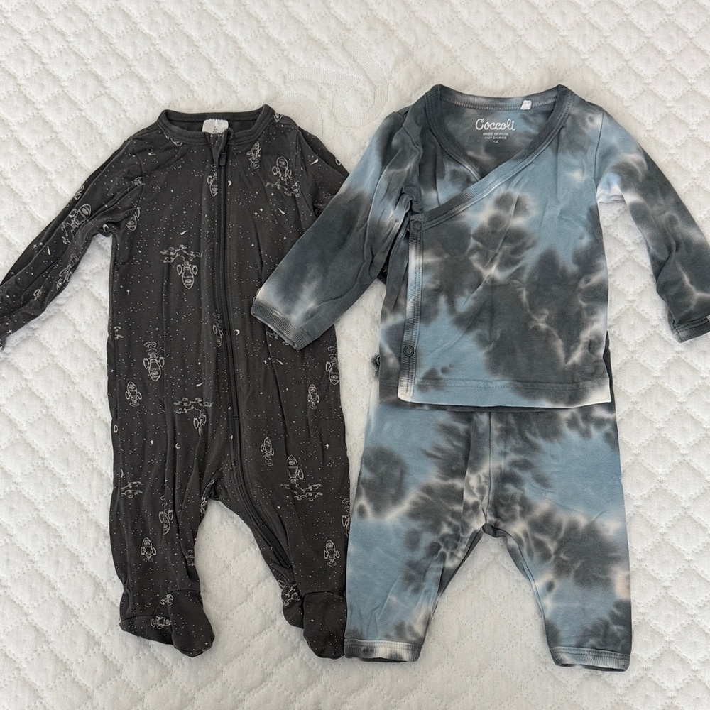 Newborn Bamboo Sleep/Pajama Bundle: set of 2
